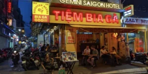 Rooster Beers Taproom Bui Vien